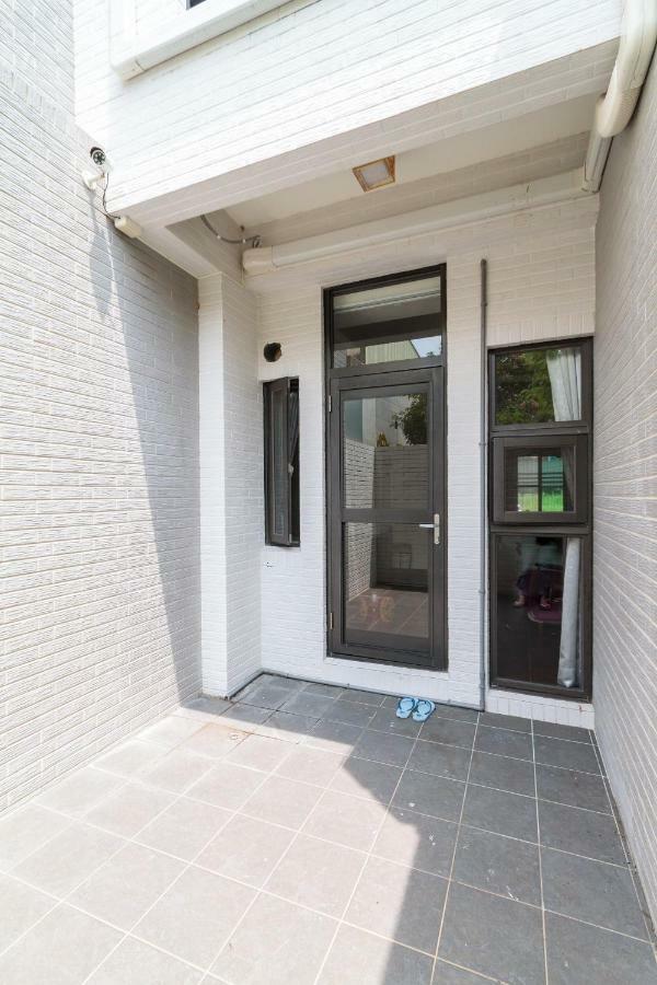 Exctic Homestay Đài Nam Ngoại thất bức ảnh